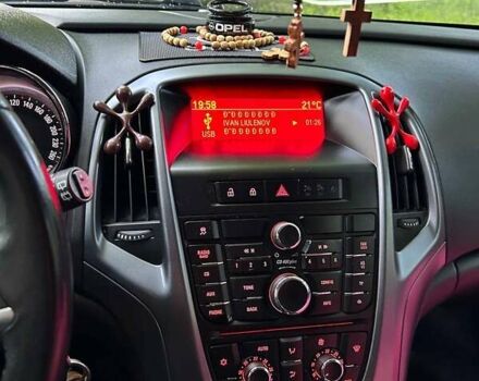 Чорний Опель Астра, об'ємом двигуна 1.7 л та пробігом 252 тис. км за 8000 $, фото 9 на Automoto.ua