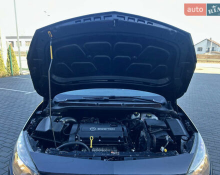 Черный Опель Астра, объемом двигателя 1.6 л и пробегом 192 тыс. км за 9199 $, фото 77 на Automoto.ua