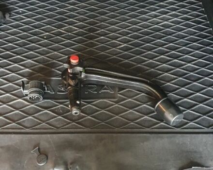 Черный Опель Астра, объемом двигателя 1.6 л и пробегом 251 тыс. км за 7500 $, фото 12 на Automoto.ua