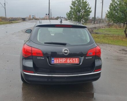 Черный Опель Астра, объемом двигателя 1.6 л и пробегом 251 тыс. км за 7500 $, фото 4 на Automoto.ua