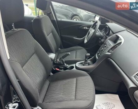 Черный Опель Астра, объемом двигателя 1.5 л и пробегом 197 тыс. км за 9400 $, фото 55 на Automoto.ua