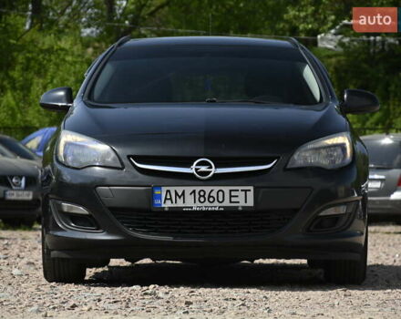 Опель Астра 2014 у Бердичеве на Automoto.ua Чорний Опель Астра, об'ємом двигуна 1.96 л та пробігом 238 тис. км за 8700 $, фото 3 на Automoto.ua