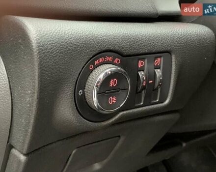 Черный Опель Астра, объемом двигателя 1.7 л и пробегом 326 тыс. км за 8655 $, фото 42 на Automoto.ua