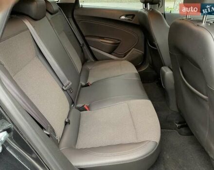 Черный Опель Астра, объемом двигателя 1.7 л и пробегом 326 тыс. км за 8655 $, фото 30 на Automoto.ua