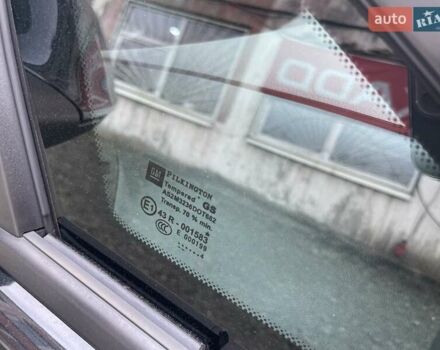 Черный Опель Астра, объемом двигателя 1.5 л и пробегом 197 тыс. км за 9400 $, фото 64 на Automoto.ua