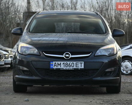 Чорний Опель Астра, об'ємом двигуна 1.96 л та пробігом 238 тис. км за 8400 $, фото 4 на Automoto.ua