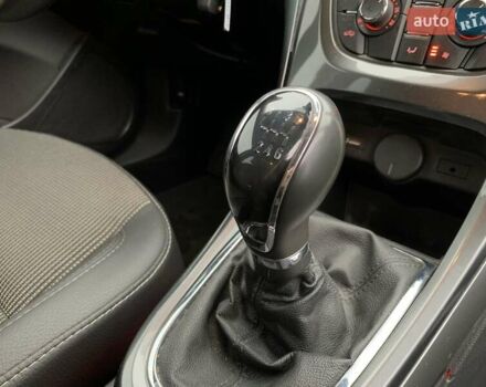 Черный Опель Астра, объемом двигателя 1.7 л и пробегом 326 тыс. км за 8655 $, фото 35 на Automoto.ua