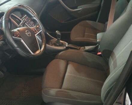 Черный Опель Астра, объемом двигателя 1.6 л и пробегом 251 тыс. км за 7500 $, фото 15 на Automoto.ua