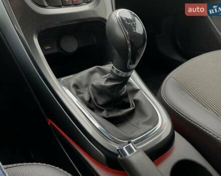 Черный Опель Астра, объемом двигателя 1.7 л и пробегом 326 тыс. км за 8655 $, фото 49 на Automoto.ua