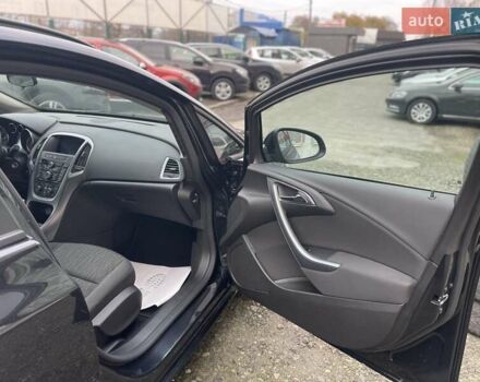 Черный Опель Астра, объемом двигателя 1.5 л и пробегом 197 тыс. км за 9400 $, фото 42 на Automoto.ua