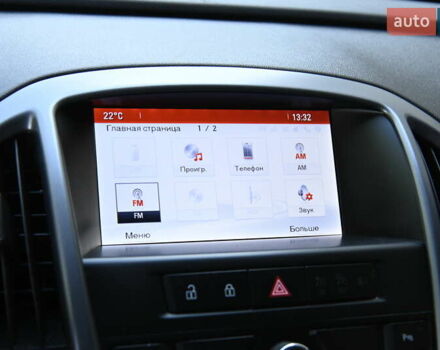 Опель Астра 2014 у Бердичеве на Automoto.ua Чорний Опель Астра, об'ємом двигуна 1.96 л та пробігом 238 тис. км за 8700 $, фото 18 на Automoto.ua