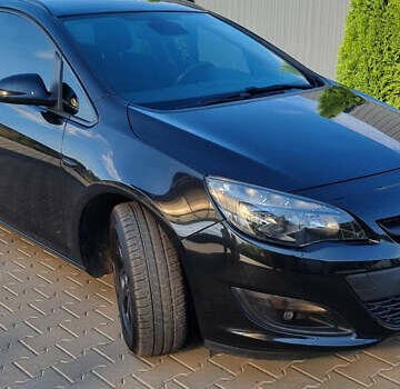 Черный Опель Астра, объемом двигателя 1.6 л и пробегом 235 тыс. км за 7700 $, фото 9 на Automoto.ua