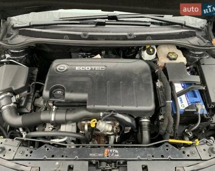 Черный Опель Астра, объемом двигателя 1.7 л и пробегом 326 тыс. км за 8655 $, фото 57 на Automoto.ua