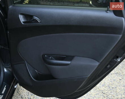 Чорний Опель Астра, об'ємом двигуна 1.96 л та пробігом 238 тис. км за 8400 $, фото 25 на Automoto.ua