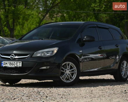 Опель Астра 2014 у Бердичеве на Automoto.ua Чорний Опель Астра, об'ємом двигуна 1.96 л та пробігом 238 тис. км за 8700 $, фото 5 на Automoto.ua