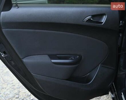 Чорний Опель Астра, об'ємом двигуна 1.96 л та пробігом 238 тис. км за 8400 $, фото 22 на Automoto.ua