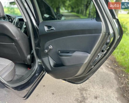 Черный Опель Астра, объемом двигателя 1.69 л и пробегом 254 тыс. км за 7600 $, фото 43 на Automoto.ua