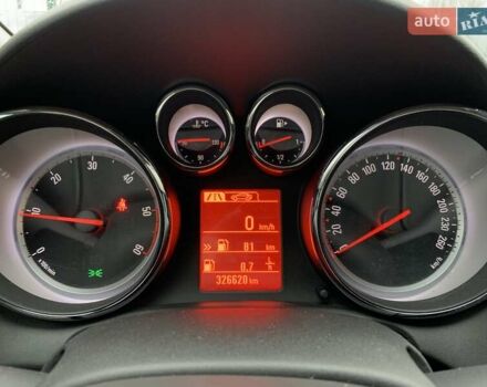 Черный Опель Астра, объемом двигателя 1.7 л и пробегом 326 тыс. км за 8655 $, фото 48 на Automoto.ua