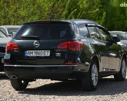 Опель Астра 2014 в Бердичеве на Automoto.ua Черный Опель Астра, объемом двигателя 2 л и пробегом 236 тыс. км за 8999 $, фото 8 на Automoto.ua