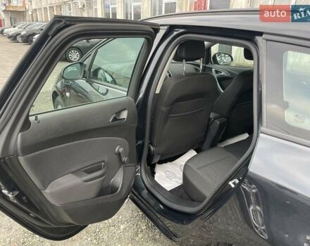 Черный Опель Астра, объемом двигателя 1.5 л и пробегом 197 тыс. км за 9400 $, фото 38 на Automoto.ua