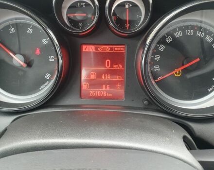 Черный Опель Астра, объемом двигателя 1.6 л и пробегом 251 тыс. км за 7500 $, фото 11 на Automoto.ua