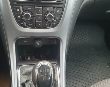 Черный Опель Астра, объемом двигателя 1.6 л и пробегом 251 тыс. км за 7600 $, фото 16 на Automoto.ua