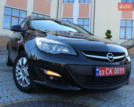 Чорний Опель Астра, об'ємом двигуна 1.6 л та пробігом 205 тис. км за 8390 $, фото 12 на Automoto.ua