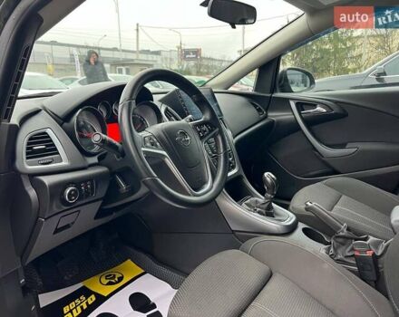 Чорний Опель Астра, об'ємом двигуна 1.6 л та пробігом 145 тис. км за 9000 $, фото 8 на Automoto.ua