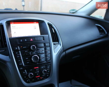 Черный Опель Астра, объемом двигателя 1.6 л и пробегом 205 тыс. км за 8290 $, фото 61 на Automoto.ua