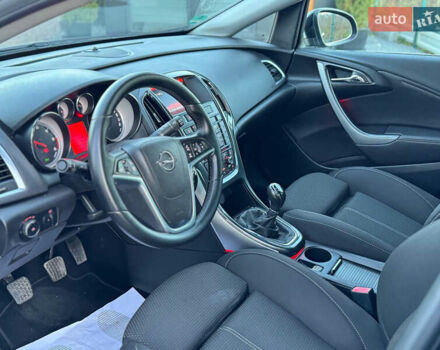 Опель Астра 2015 у Дрогобичі на Automoto.ua Чорний Опель Астра, об'ємом двигуна 1.6 л та пробігом 196 тис. км за 8550 $, фото 61 на Automoto.ua