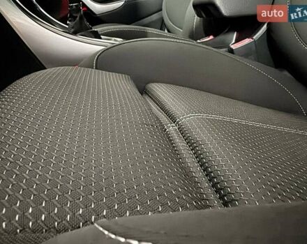 Чорний Опель Астра, об'ємом двигуна 1.6 л та пробігом 206 тис. км за 8950 $, фото 68 на Automoto.ua