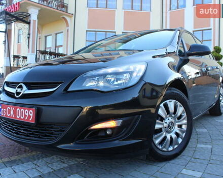 Чорний Опель Астра, об'ємом двигуна 1.6 л та пробігом 205 тис. км за 8390 $, фото 4 на Automoto.ua