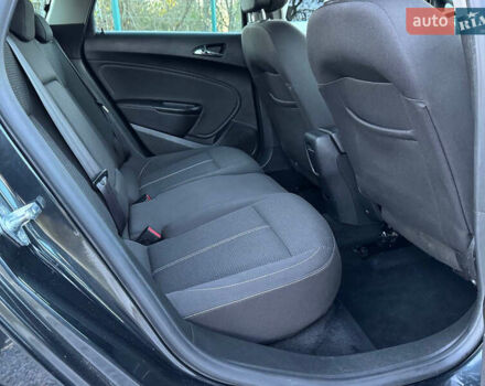 Опель Астра 2015 у Дрогобичі на Automoto.ua Чорний Опель Астра, об'ємом двигуна 1.6 л та пробігом 196 тис. км за 8550 $, фото 69 на Automoto.ua