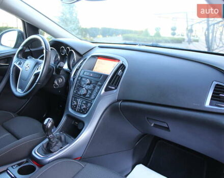 Чорний Опель Астра, об'ємом двигуна 1.6 л та пробігом 205 тис. км за 8390 $, фото 94 на Automoto.ua