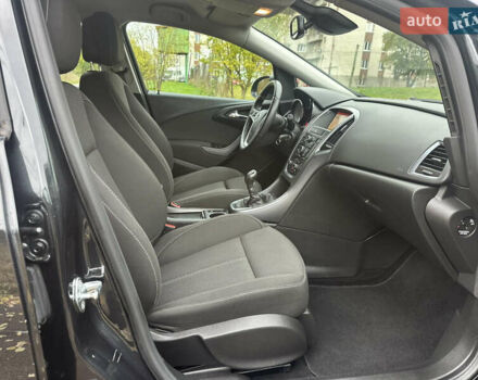 Черный Опель Астра, объемом двигателя 1.6 л и пробегом 205 тыс. км за 8290 $, фото 61 на Automoto.ua