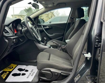 Черный Опель Астра, объемом двигателя 1.6 л и пробегом 145 тыс. км за 9600 $, фото 7 на Automoto.ua