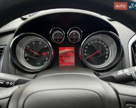 Черный Опель Астра, объемом двигателя 1.6 л и пробегом 145 тыс. км за 9600 $, фото 12 на Automoto.ua