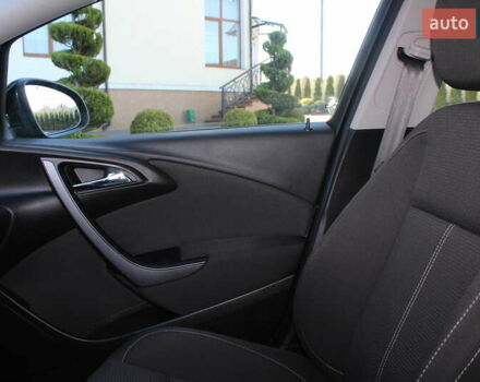 Черный Опель Астра, объемом двигателя 1.6 л и пробегом 205 тыс. км за 8290 $, фото 64 на Automoto.ua