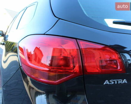 Черный Опель Астра, объемом двигателя 1.6 л и пробегом 205 тыс. км за 8290 $, фото 26 на Automoto.ua