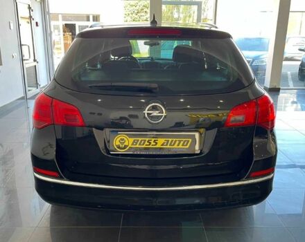 Черный Опель Астра, объемом двигателя 1.6 л и пробегом 291 тыс. км за 8200 $, фото 5 на Automoto.ua