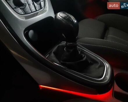 Чорний Опель Астра, об'ємом двигуна 1.6 л та пробігом 206 тис. км за 8950 $, фото 115 на Automoto.ua