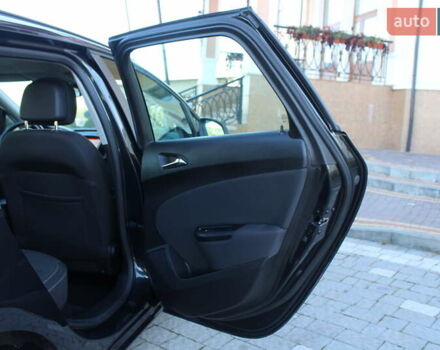 Черный Опель Астра, объемом двигателя 1.6 л и пробегом 205 тыс. км за 7790 $, фото 91 на Automoto.ua