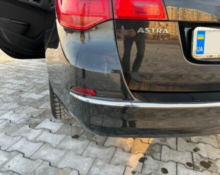 Черный Опель Астра, объемом двигателя 1.6 л и пробегом 290 тыс. км за 8700 $, фото 3 на Automoto.ua