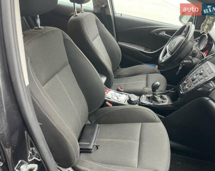 Черный Опель Астра, объемом двигателя 1.6 л и пробегом 250 тыс. км за 8800 $, фото 13 на Automoto.ua