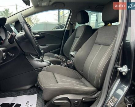 Черный Опель Астра, объемом двигателя 1.6 л и пробегом 145 тыс. км за 9600 $, фото 17 на Automoto.ua