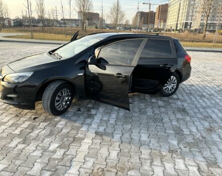 Черный Опель Астра, объемом двигателя 1.6 л и пробегом 290 тыс. км за 8700 $, фото 7 на Automoto.ua