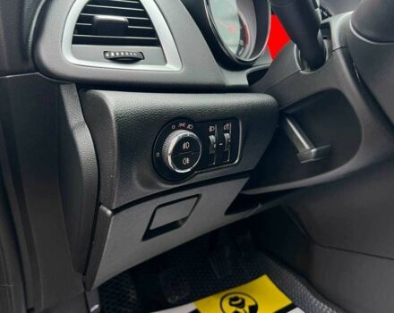 Черный Опель Астра, объемом двигателя 1.6 л и пробегом 145 тыс. км за 9600 $, фото 13 на Automoto.ua