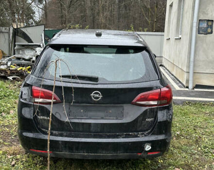 Черный Опель Астра, объемом двигателя 1.6 л и пробегом 250 тыс. км за 3200 $, фото 4 на Automoto.ua