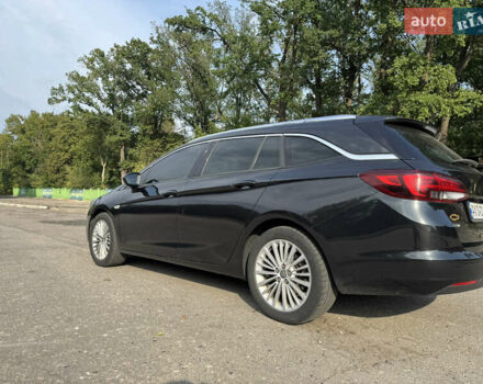 Черный Опель Астра, объемом двигателя 1.6 л и пробегом 307 тыс. км за 9600 $, фото 4 на Automoto.ua