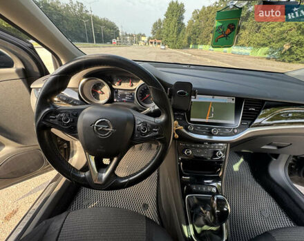 Черный Опель Астра, объемом двигателя 1.6 л и пробегом 307 тыс. км за 9600 $, фото 14 на Automoto.ua